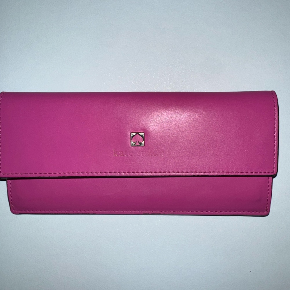 Low start Kate Spade Amelia Fuchsia / Barbie Pink Wallet with red story line